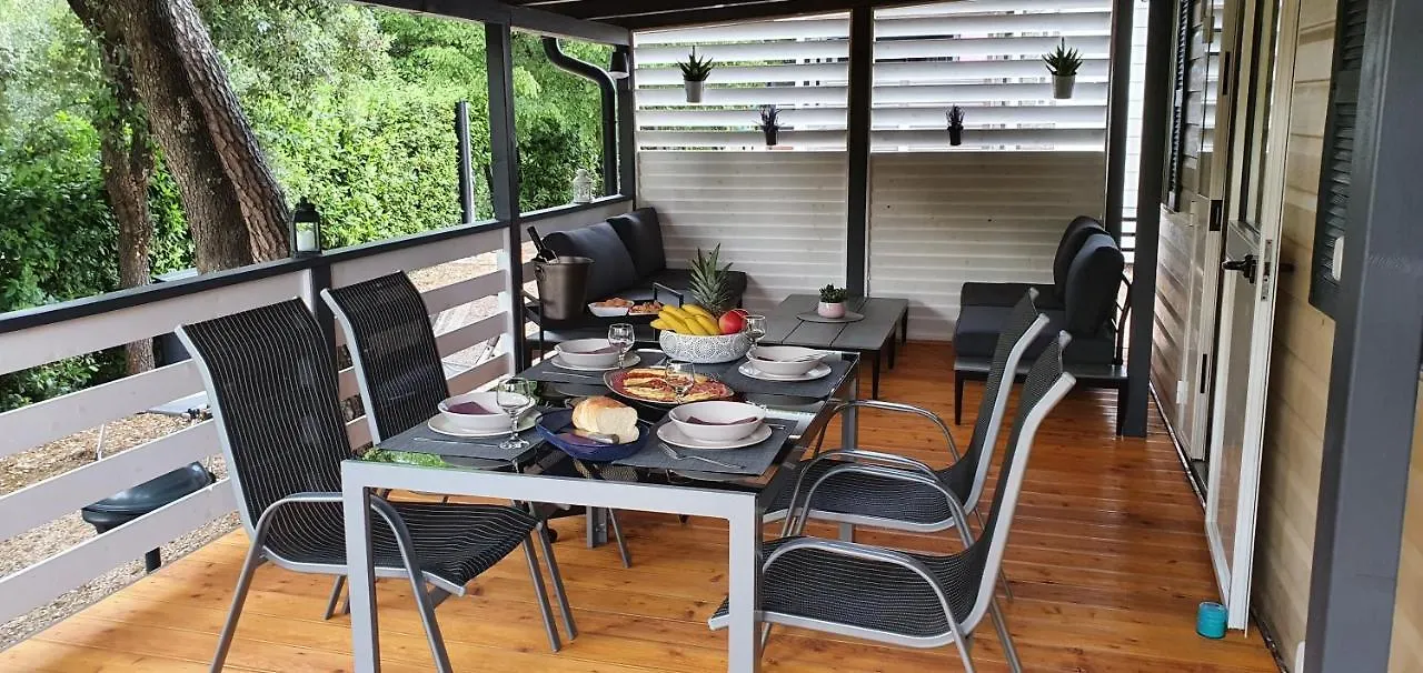 Mobile Home Cicibela Biograd Na Moru