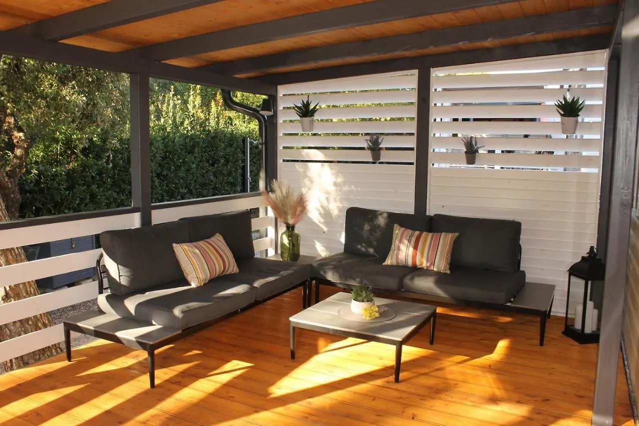 Mobile Home Cicibela Biograd Na Moru